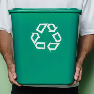 poubelle verte de recyclage